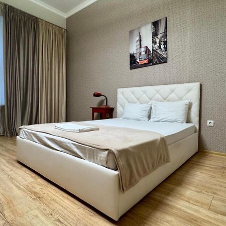 Central Apartments Odessa Extérieur photo